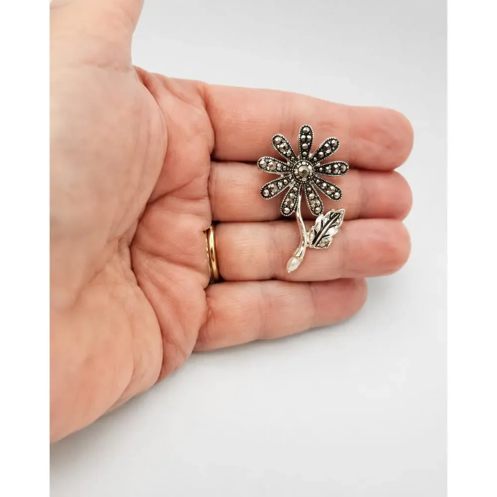 Vintage‎ Black Silver Flower Brooch Pin Textured Mid Century Floral 1.5